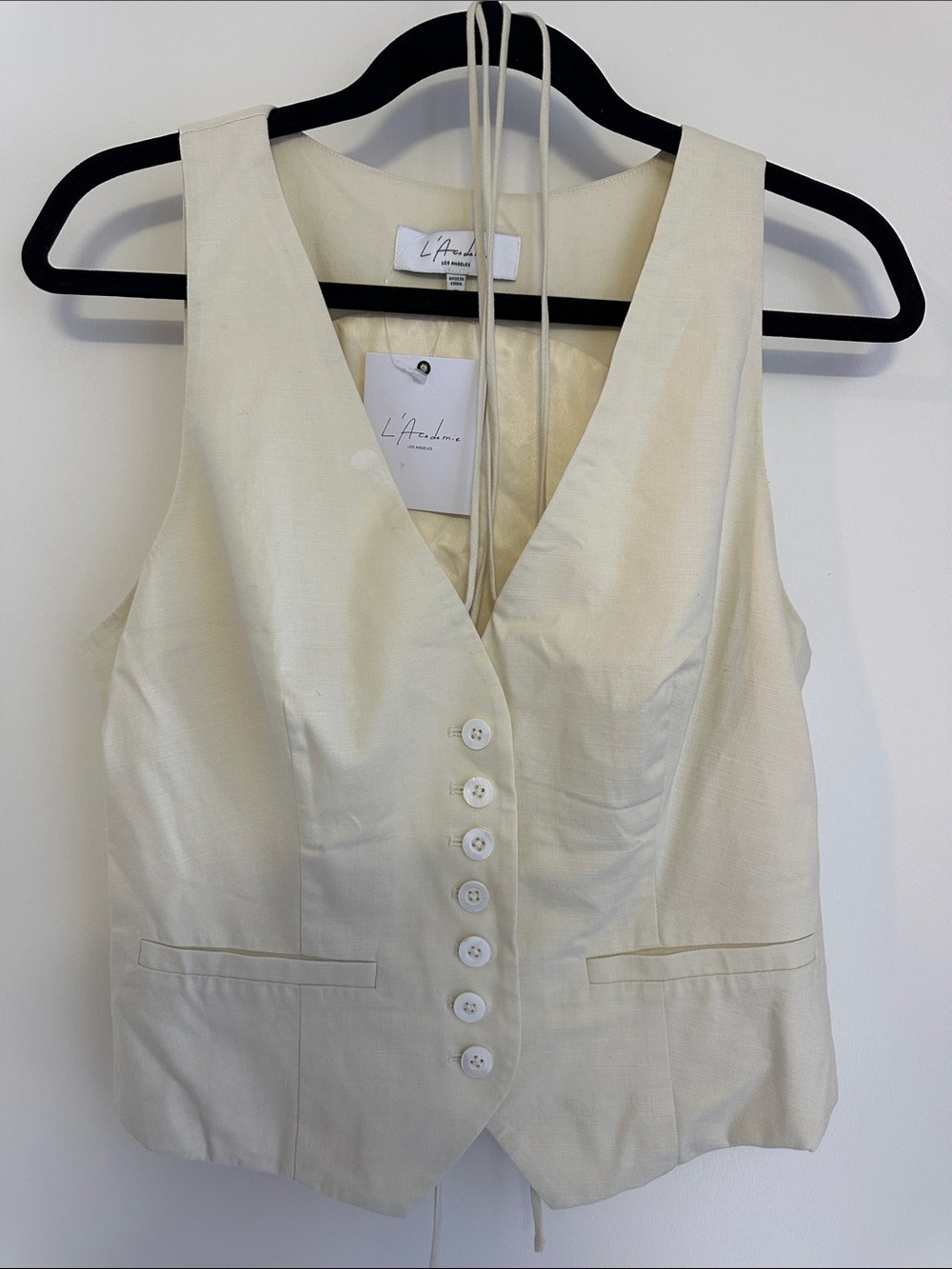 L'Academie Cream Button-Front Vest with V-Neck